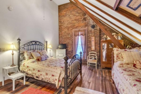 Dickinson Room at Main Street Bed & Breakfast None